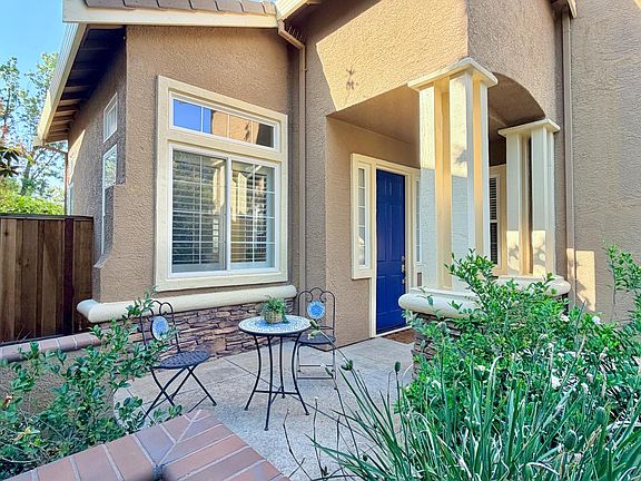 4th image of 4227 Arroyo Ave