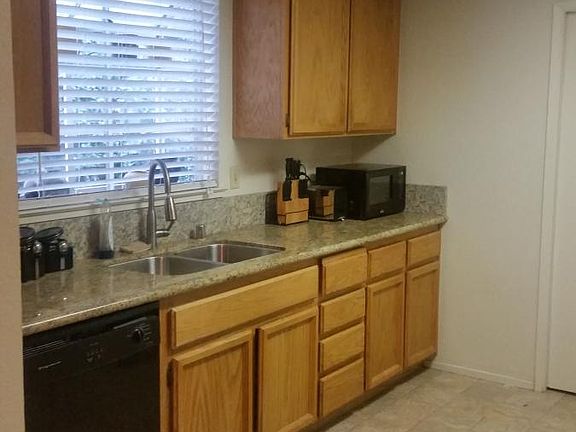 4th image of 9267 Guillermina Ct
