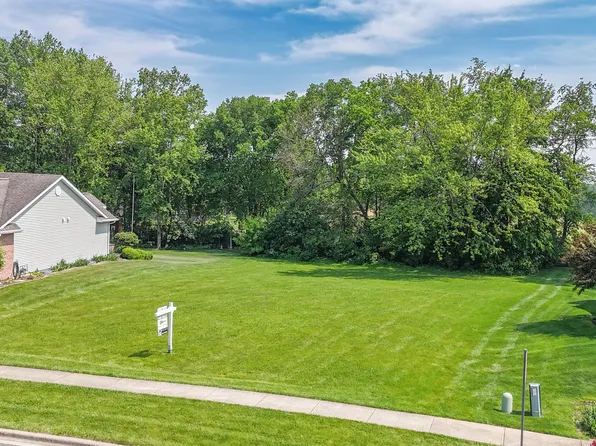 LOT 20 Fox Holw, Dekalb, IL 60115