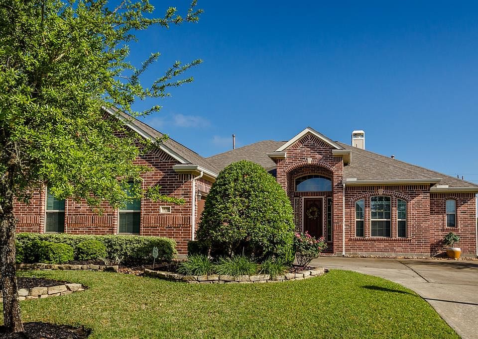 1st image of 12306 Metzler Hills Ln