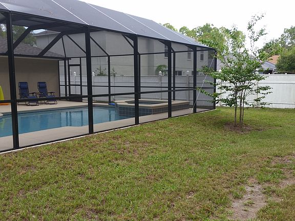 4th image of 65 Ryberry Dr