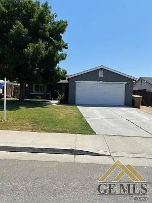 905 Beaver Rise Dr photo 1