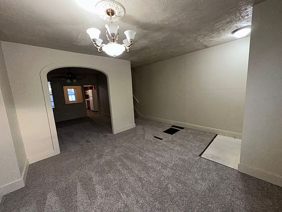 4th image of 516 N 11th St