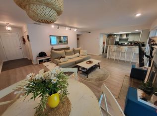 72 Sutton Pl, Avondale Estates, GA 30002