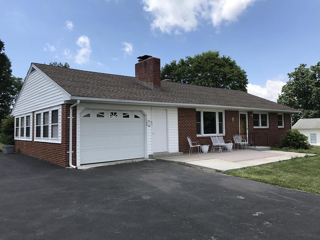 1758 Burnt Chimney Rd, Wirtz, VA 24184 Zillow