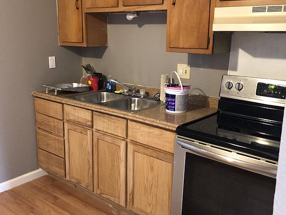 3rd image of 11543 E Lexington Ave APT 9
