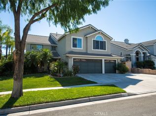 2541 Dakin Dr, Corona, CA 92882