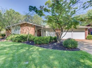 7 Summersweet Ln, Ballwin, MO 63011