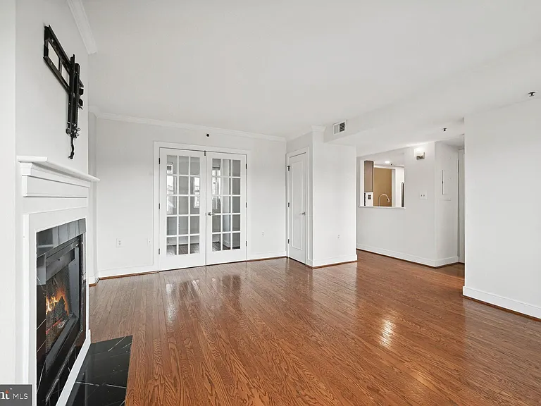1727 R St NW #502 — Photo 3