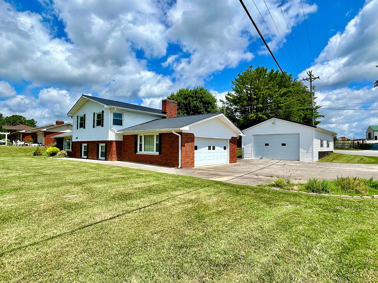 6166 W Highway 80, Nancy, KY 42544 | Zillow
