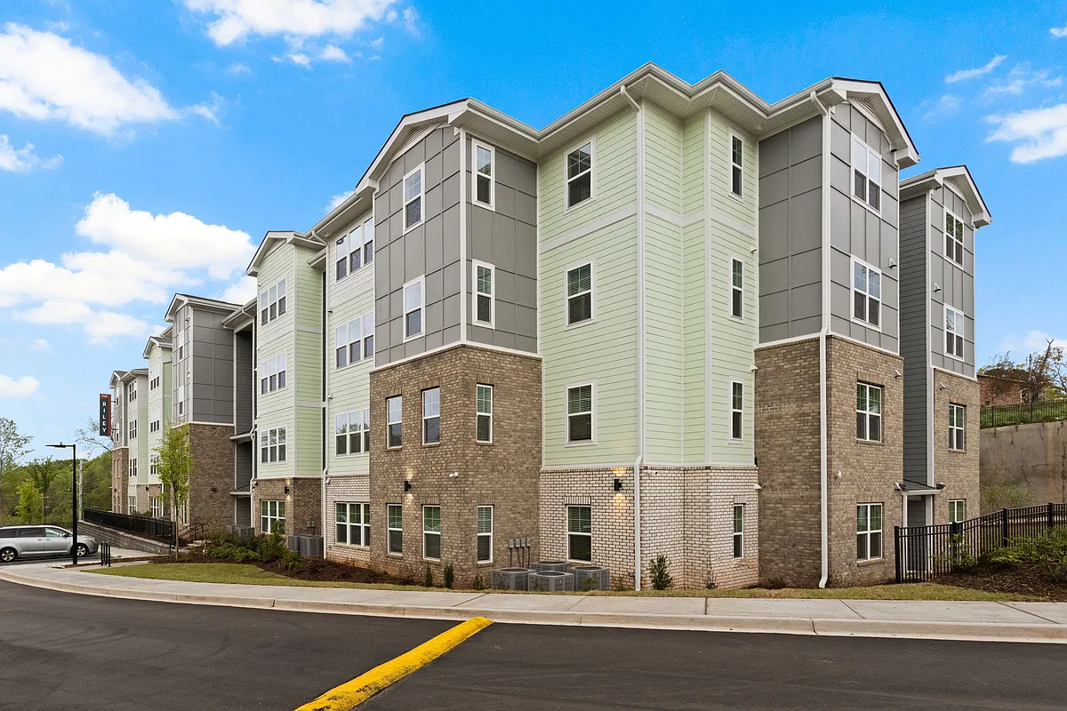 Building Photo - The Riley Overbrook