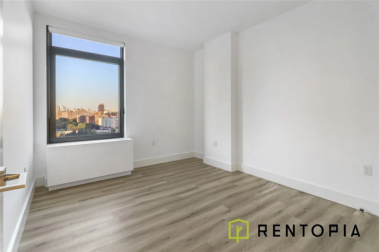 224 East 135th Street — Photo 3