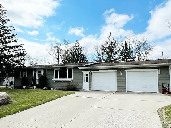 617 W Channing Ave, Fergus Falls, MN 56537