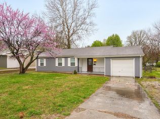 1441 S Marlan Ave, Springfield, MO 65804