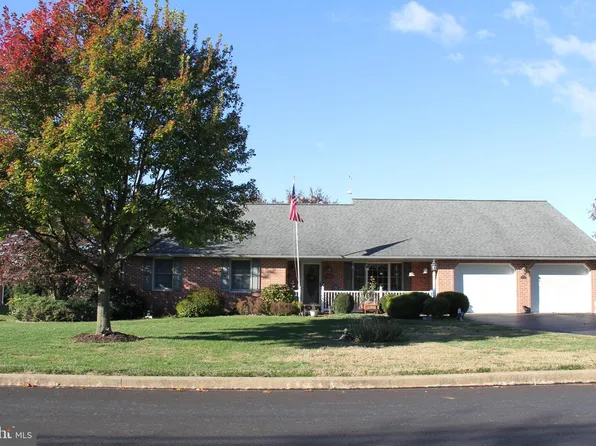 668 Snyder Hill Rd, Lititz, PA 17543