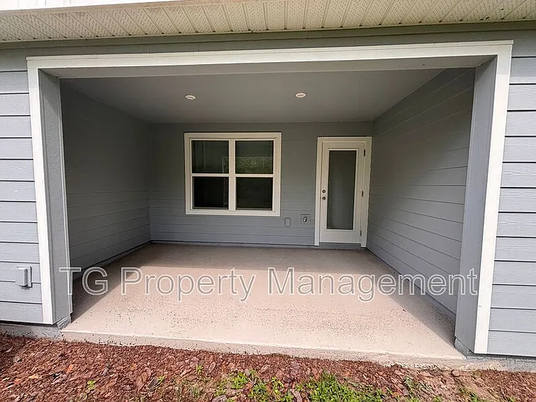 2512 Sadler Trace Way — Photo 32
