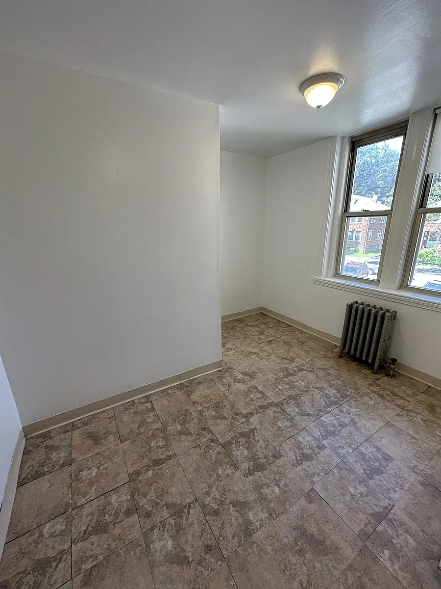 Building Photo - 24 Colborne Rd #6F