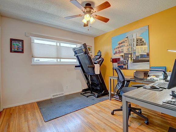 2nd image of 7516 Bellrose Ave NE
