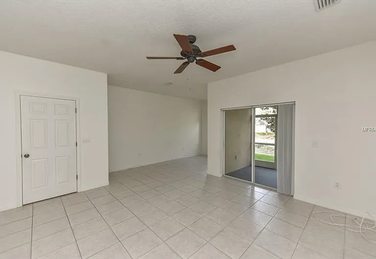 3571 Parkridge Cir #13-103 — Photo 15