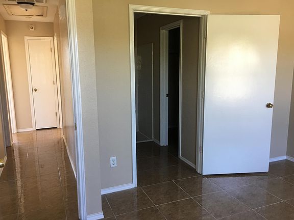 3rd image of 518 Legion Hall