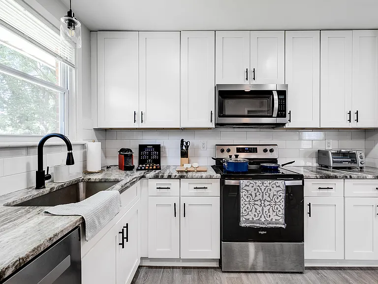 Fully loaded kitchen