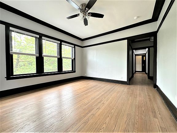 2nd image of 1400 W Summerdale Ave Unit 2