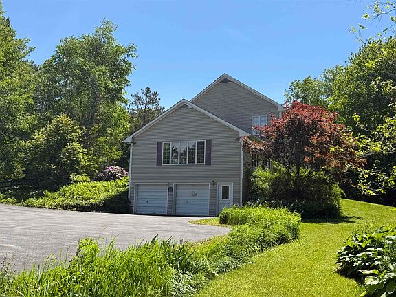 4th image of 2391 McConnell Road