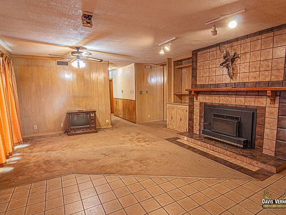 5th image of 703 Avenue H S