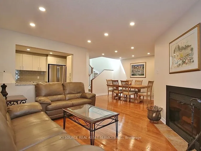 109 Dalecroft Cres — Photo 7
