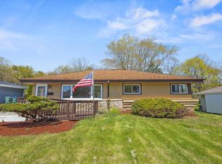 7224 Dartmoor Ave, Greendale, WI 53129