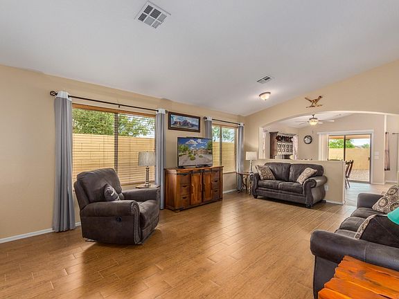 4th image of 34939 N Bandolier Dr