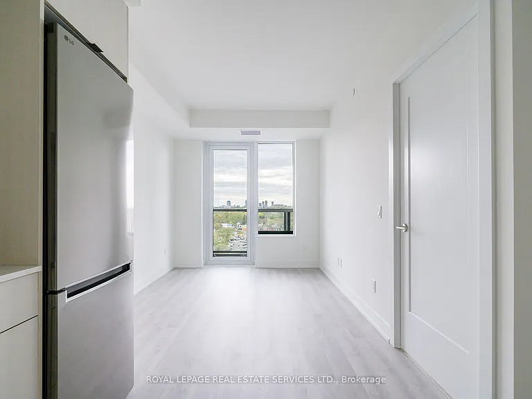 60 Central Park Dr #1207 — Photo 24