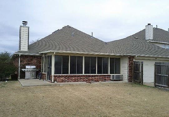 4th image of 5008 Madison Dr