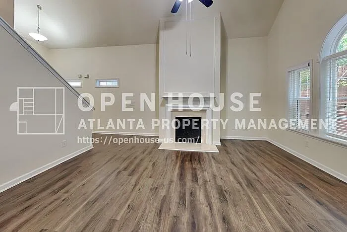 107 Highland Falls Dr — Photo 3