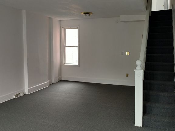 2nd image of 1304 W 4th St