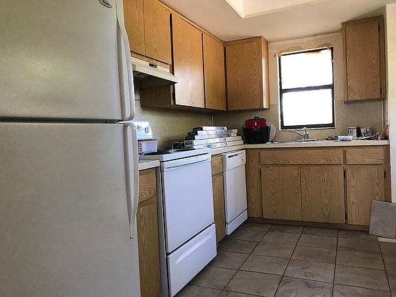 2nd image of 4030 78th Ave APT 11