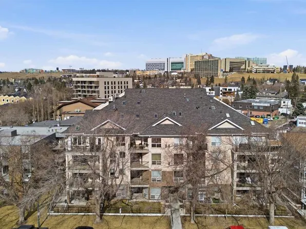 3412 S Parkdale Blvd NW #406, Calgary, AB T2N 3T4