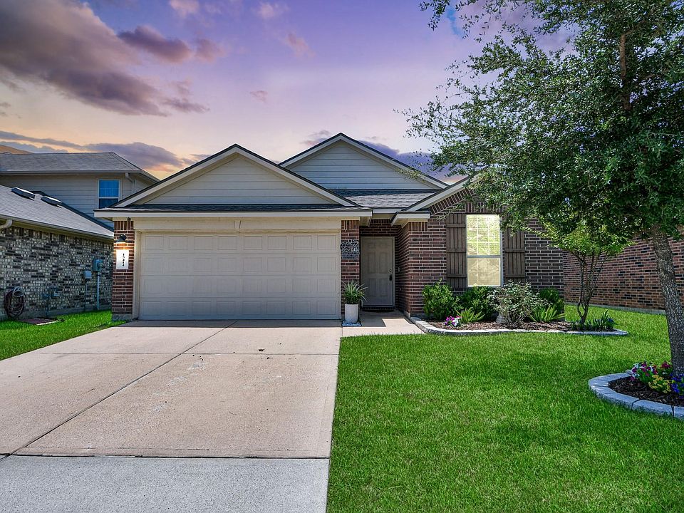 1st image of 15414 Bosque Viejo Trl