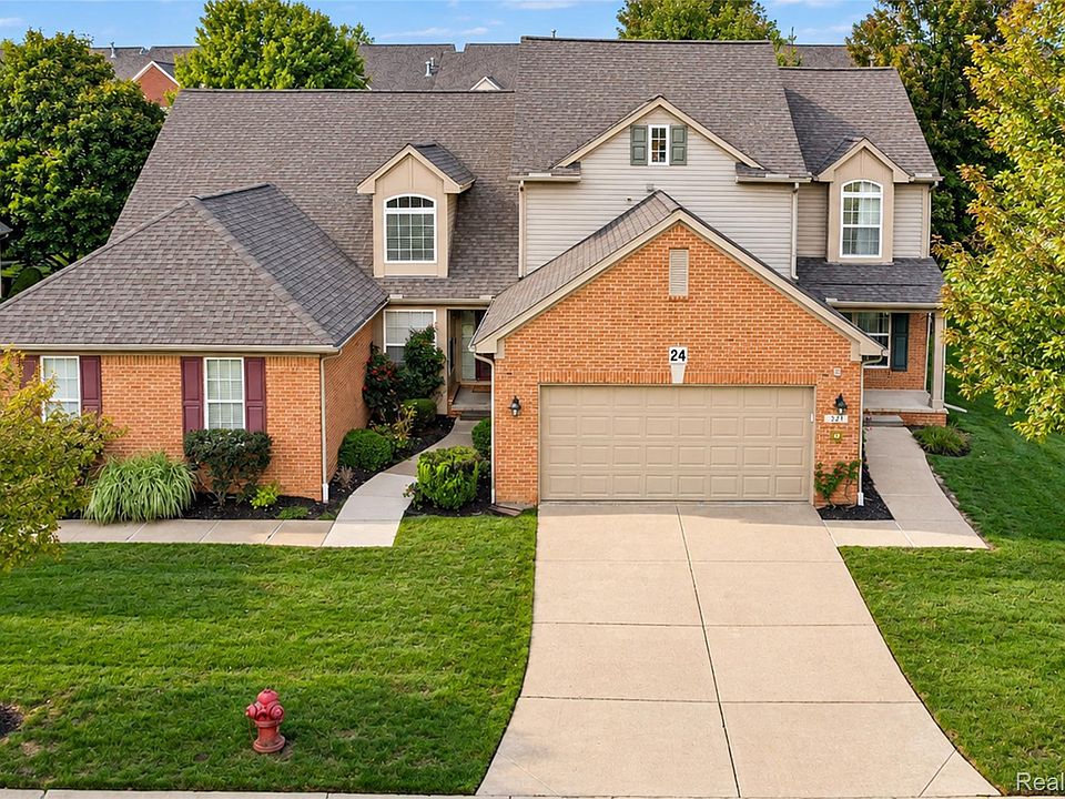 1st image of 521 Cherry Grove Rd #66
