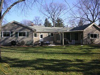 1st image of 2313 Beechwood Dr
