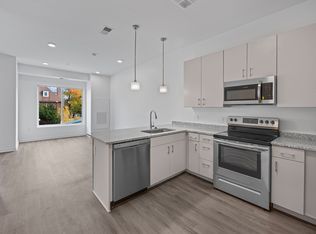 The Lumos Apartments, Cleveland, OH 44106