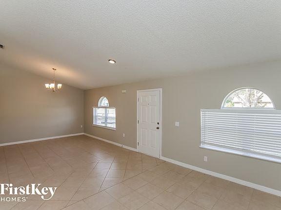 3rd image of 1338 Pakenham St NW