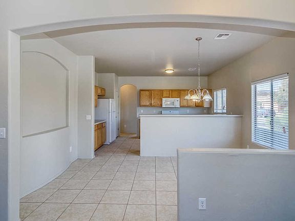 5th image of 6633 S Venetian Dr