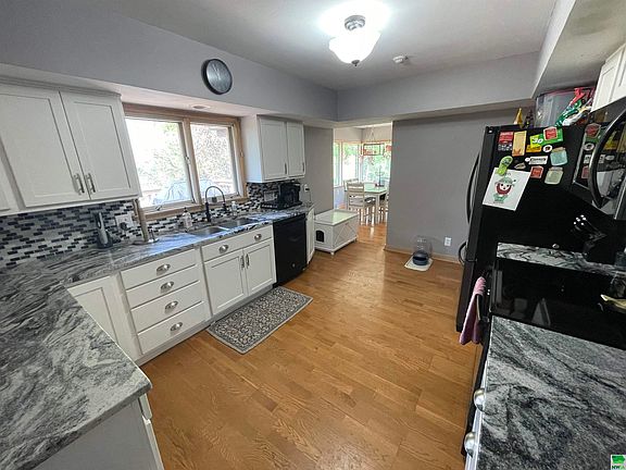 3rd image of 1811 W 14th St