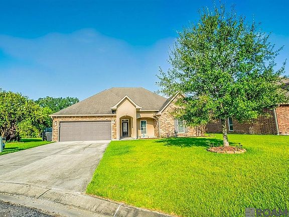 2nd image of 14508 Garnet Dr