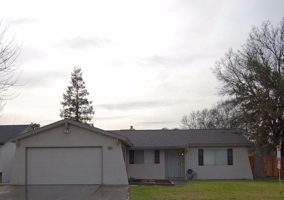 1st image of 4361 W Cornell Ave