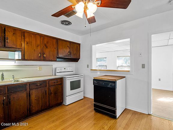 4th image of 109 Orchid Blvd