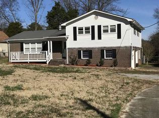 915 Weatherly Rd SE, Huntsville, AL 35803