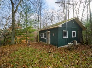 6898 S 142nd Ave, Rothbury, MI 49452