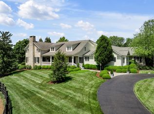 595 Moores Mill Rd, Midway, KY 40347